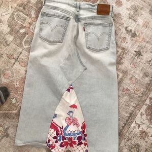 Levi’s Premium X Carleen Upcycled Denim Patchwork Insert Skirt Light Wash w29